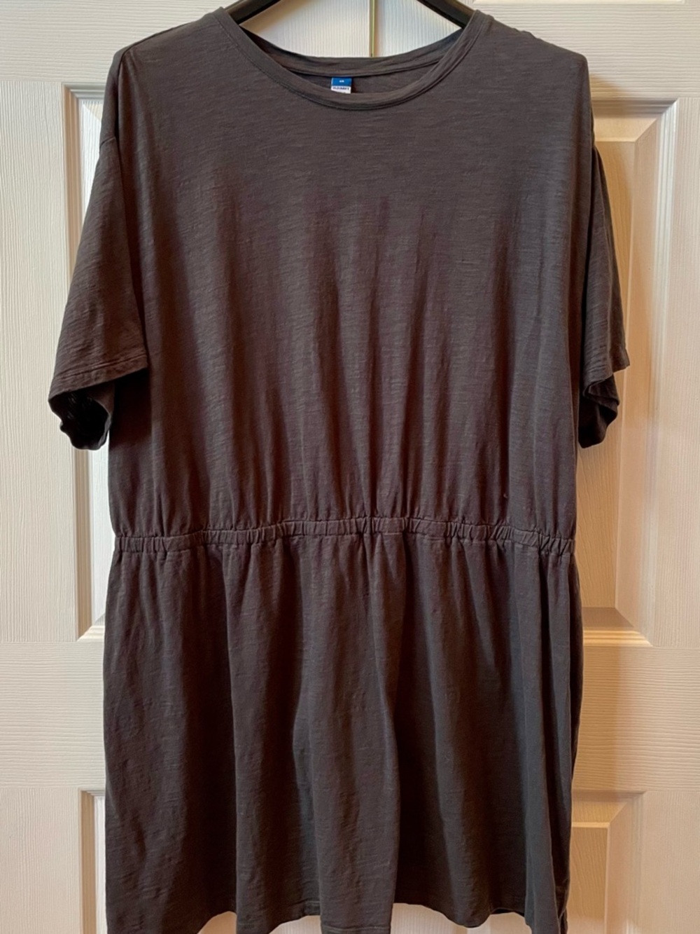 Old Navy Gray Short Sleeve T-Shirt Dress - Picture 2 of 6